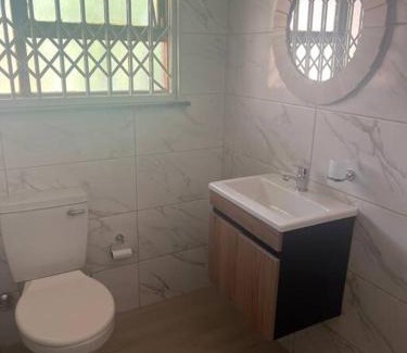 Vanderbijlpark Apartment | Vaal Haven - riverside getaway