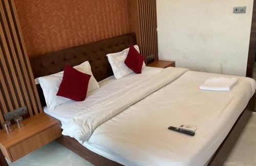Rishikesh Hotel | Vaanya Bliss by YatriMap