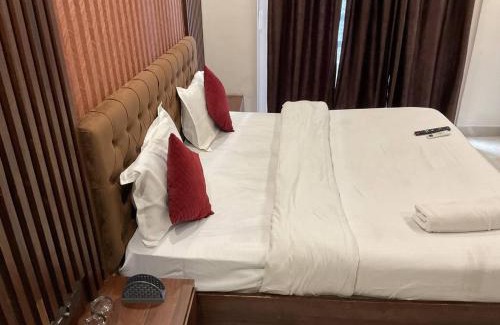 Rishikesh Hotel | Vaanya Bliss by YatriMap