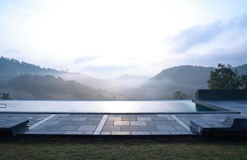 Elappara Resort | VAASTA Vagamon