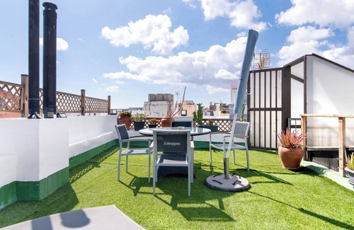 Vegueta House | Vacation Home 'Apto Don Pepe - Casa San Marcial' with Shared Terrace and Wi-Fi