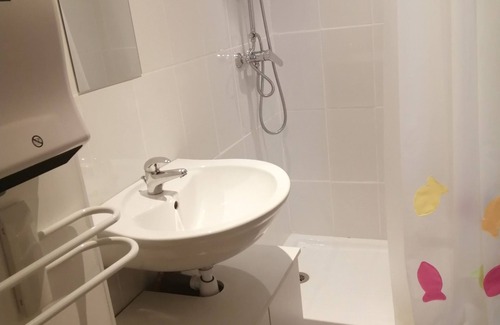 Saint-Pierre-de-Colombier Apartment | Vacances Entre les Gorges de L'ardèche et la Montagne Ardechoise