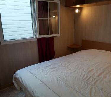 Frejus Other | vacances familiales dans camping avec piscine