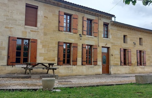 Saint-Genes-de-Castillon House | Vacation Home