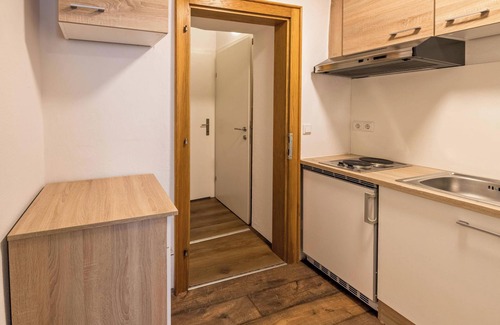 Sankt Martin Apartment | Vacation Apartment "Mentenwirt" with Mountain View, Wi-Fi & Terrace