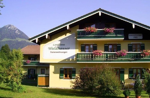 Oberschonau Apartment | Vacation apartment no. 14, 2-3 persons, 45 sqm, 2 bedrooms, balcony