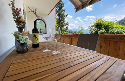 Bischofswiesen Apartment | Vacation apartment Untersberg for 1-6 pers., 110m², 3 bedrooms with terrace
