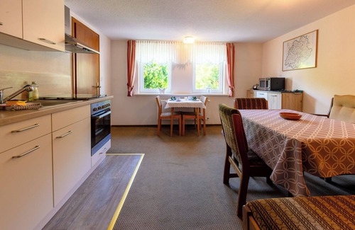 Westfeld Apartment | Vacation apartment Am Park