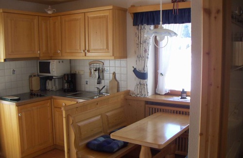 Weissbach an der Alpenstrasse Apartment | Vacation apartment in quiet centr. Location in the Berchtesgadener Land with unobstructed mountain views