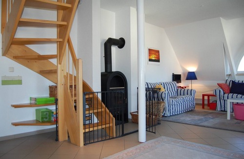Wieck auf dem Darss Apartment | Vacation apartment "Regenbogenfisch" - upper floor apartment approx. 75 m² for 2-4 persons