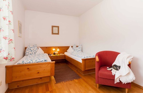 Egern Bed & Breakfast | Vacation apartment 11 - Guest house Ferienwohnungen Liedschreiber GbR