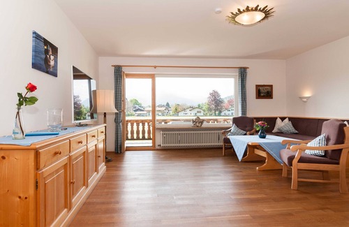 Egern Bed & Breakfast | Vacation apartment 11 - Guest house Ferienwohnungen Liedschreiber GbR