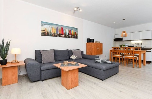 Esens Apartment | Vacation apartment 6 - Haus Bärensuite