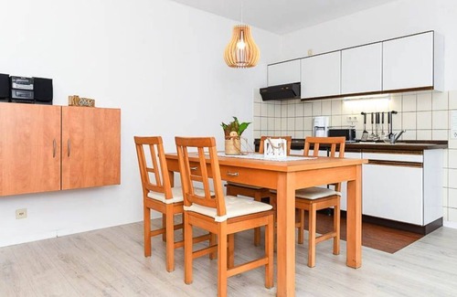 Esens Apartment | Vacation apartment 6 - Haus Bärensuite