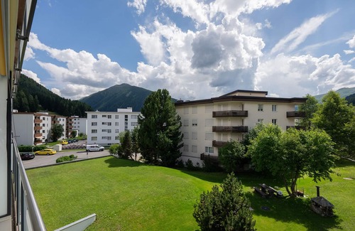 Davos-Dorf Apartment | Vacation apartment/apartment for 7 guests with 90m² in Davos Dorf (296604)