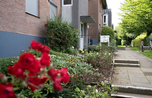 Lutt Kiepenbarg Apartment | Vacation apartment Am Wäldchen in the apartment complex Wennseestraße in Scharbeutz