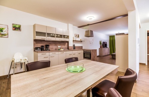 Grossposna Apartment | Vacation apartment/apartment for 7 guests with 113m² in Großpösna (272656)