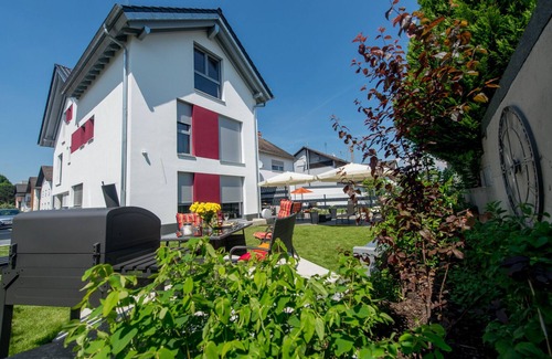 Bensheim Apartment | Vacation apartment/apartment for 6 guests with 90m² in Bensheim (125185)