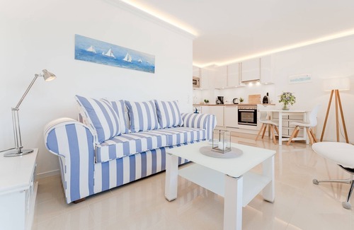 Malente Apartment | Vacation apartment/apartment for 2 guests with 42m² in Malente (294104)