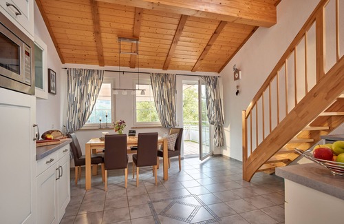 Frohnd Apartment | Vacation apartment/apartment for 4 guests with 75m² in Fröhnd (132348)