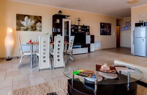 Utjeha Apartment | Vacation apartment/apartment for 6 guests with 102m² in Utjeha (29625)