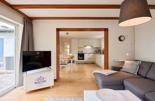 Laboe Apartment | Vacation apartment/apartment for 5 guests with 100m² in Laboe (294425)