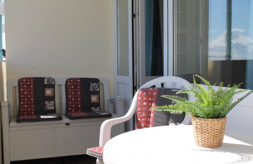 Holm Apartment | Vacation apartment/apartment for 4 guests with 38m² in Holm (151067)