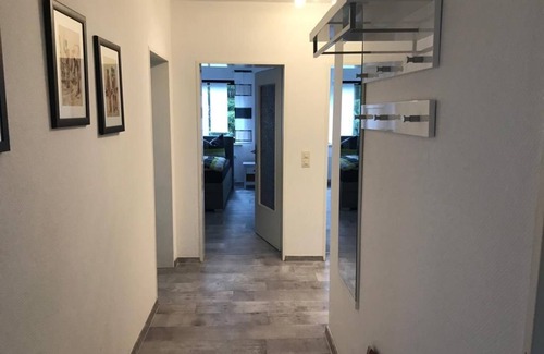 Bad Pyrmont Apartment | Vacation apartment "Wintergarten" - apartment/flat, shower, WC, 2 bedrooms