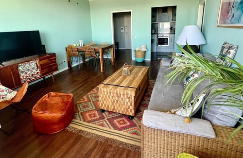 Mitte-Sud Apartment | Vacation apartment/apartment for 4 guests with 57m² in Bremerhaven (111003)
