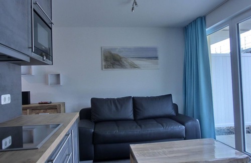 Gelbensande Apartment | Vacation apartment KWU 1 ground floor - "Casa Ostsee" - 2-room apartment for 4 pers. with e-bikes