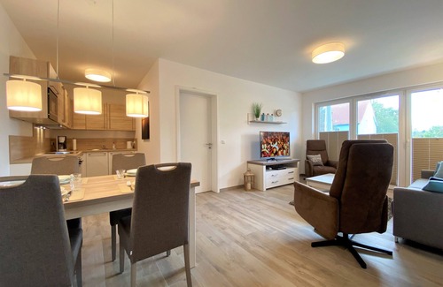 Kuehlungsborn Apartment | Vacation apartment/apartment for 7 guests with 76m² in Kühlungsborn (163610)