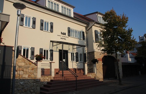 Ruesselsheim Apartment | Vacation apartment/apartment for 4 guests with 64m² in Rüsselsheim (71668)