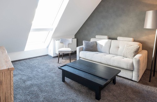 Ruesselsheim Apartment | Vacation apartment/apartment for 4 guests with 64m² in Rüsselsheim (71668)
