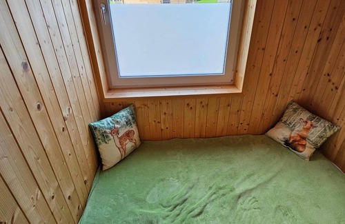 Inzell Apartment | Vacation apartment for up to 5 people, 2 separate bedrooms, 100 m²