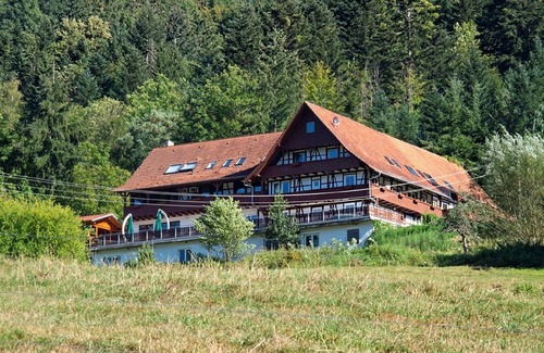 Gengenbach Apartment | Vacation apartment Honeymoon, 55 sqm, 1 bedroom, free-standing bathtub, max. 4 persons