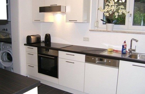 Tettnang Apartment | Vacation apartment Haus Stryck - apartment/flat, shower and bath, WC