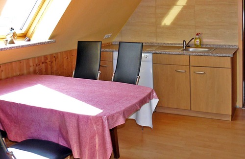 Freest Apartment | Vacation apartment - Holiday home & vacation apartment Zur Sonne