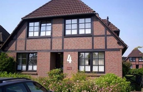 Werdum Apartment | Vacation apartment Legewarfen 4/4 - Wohnpark Werdum
