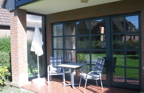 Werdum Apartment | Vacation apartment Legewarfen 6/2 - Wohnpark Werdum