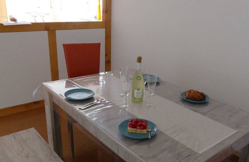 Bad Urach Apartment | Vacation apartment Mohnblume, 73sqm, terrace, 1 bedroom, max. 3 persons