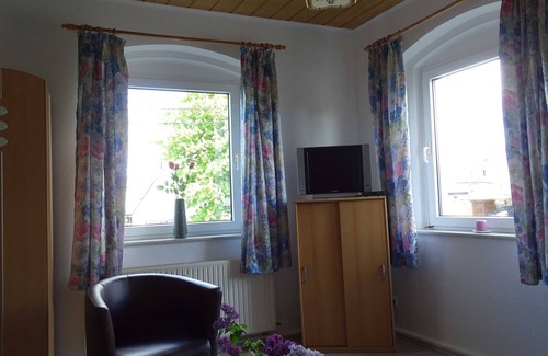 Rosenbach/Vogtl. Apartment | Vacation apartment - Pension & Restaurant Cafe Syrau