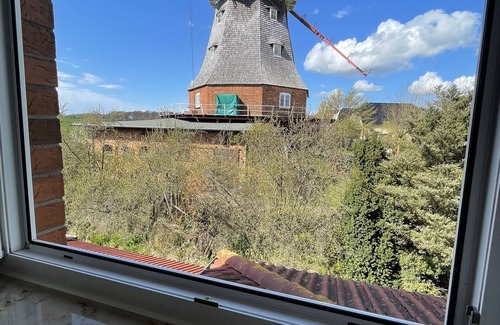 Neubukow Apartment | Vacation apartment to the windmill - 11 KW Wallbox