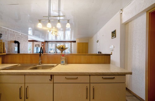 Meisburg Apartment | Vacation Apartment "Wiesental" with Wi-Fi, Wood-Burning Stove & Shared Garden