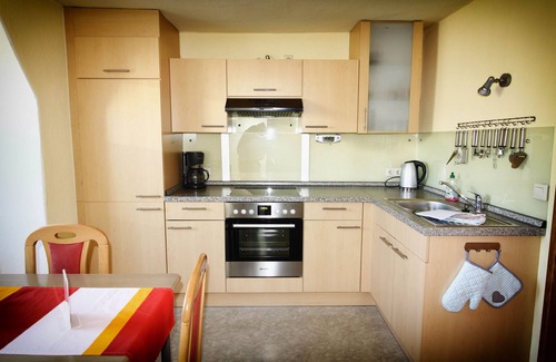 Großzschachwitz Apartment | Vacation apartment with 2 separate bedrooms