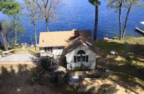 Meredith Cottage | Vacation At The Big Lake!