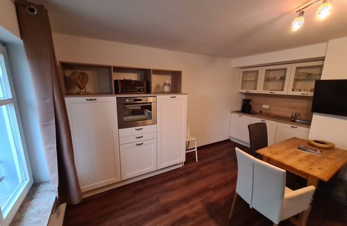 Niederdorla Apartment | Vacation at the center. New vacation apartment in the old Mehlager