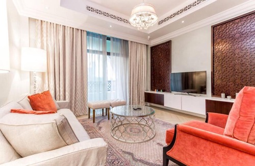 Downtown Dubai Apartment | Vacation Bay - Souk Al Bahar