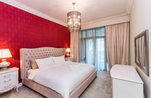 Downtown Dubai Apartment | Vacation Bay - Souk Al Bahar