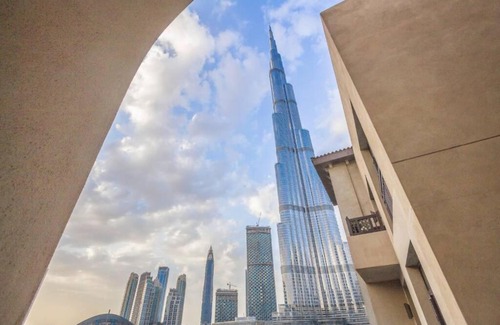 Downtown Dubai Apartment | Vacation Bay - Souk Al Bahar