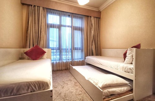 Downtown Dubai Apartment | Vacation Bay - Souk Al Bahar